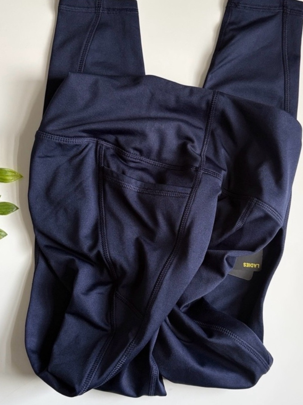 NWT hind women’s dark navy blue leggings - Picture 4 of 6